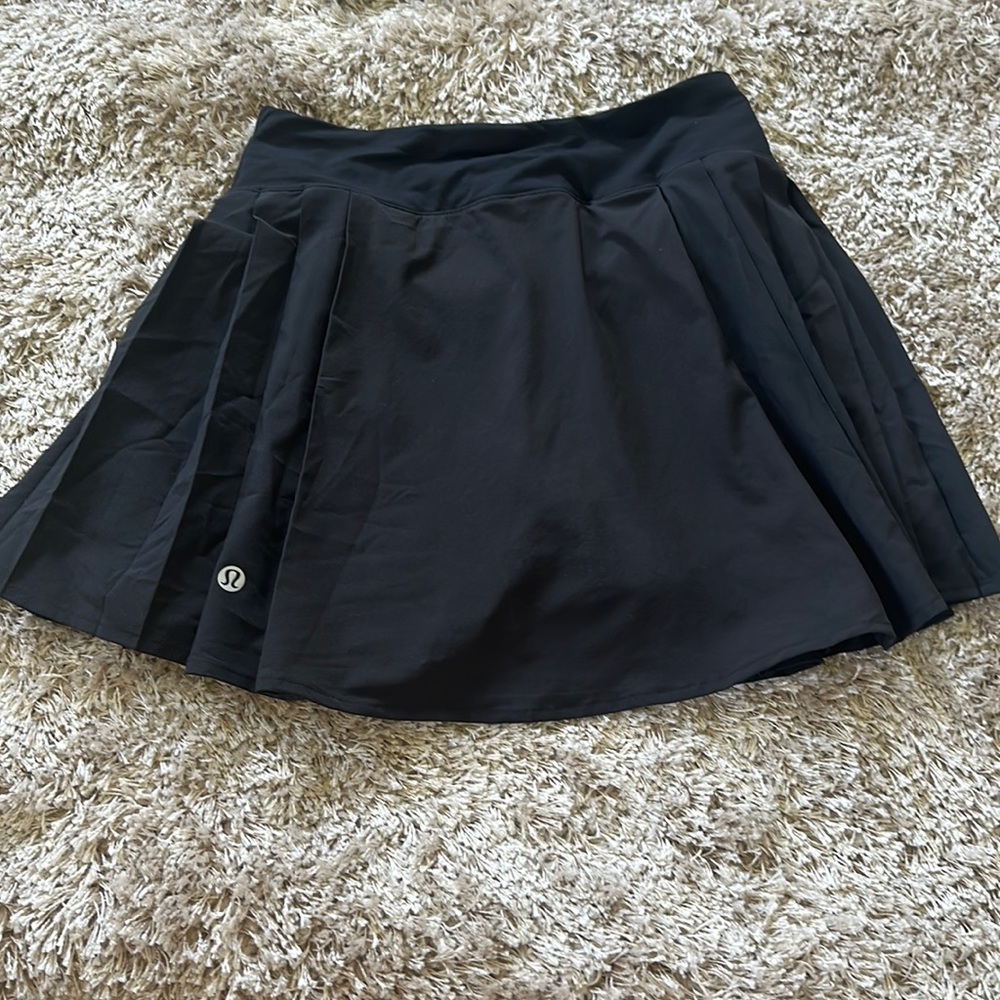 Lululemon Side Pleat Skirt
